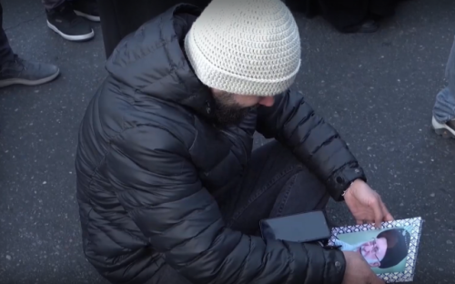 Иран обяви 40-дневен траур след смъртта на върховния си лидер