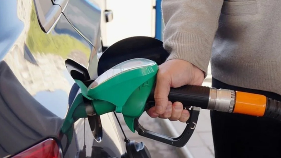 Разкриха кога войната в Иран ще удари горивата у нас