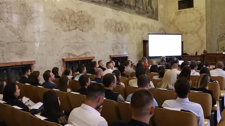 584 юристи се борят за 30 места за младши съдии