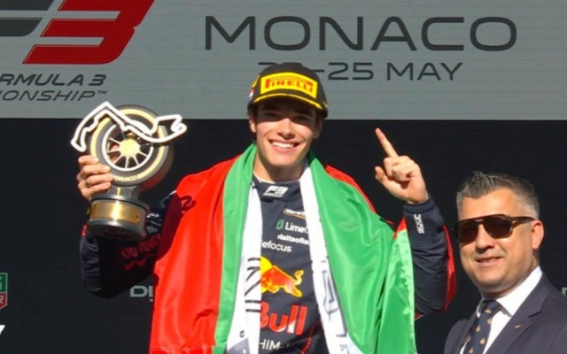 Шампионски триумф за Никола Цолов във Формула 2