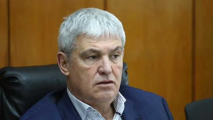 КНСБ поиска ежегодно увеличение на заплатите с 10%