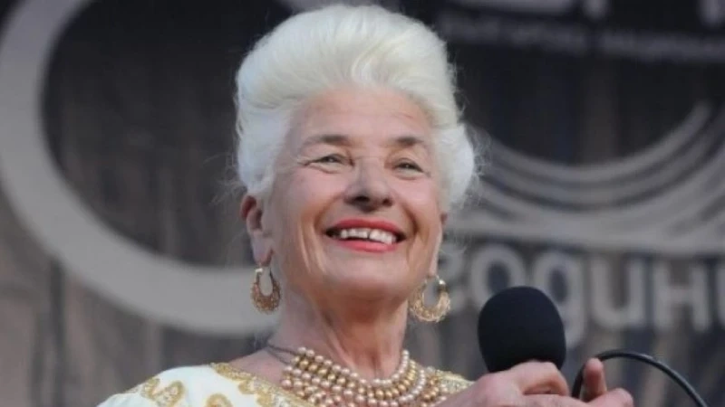 Янка Рупкина е парализирана! Спасява я дуетният й партньор