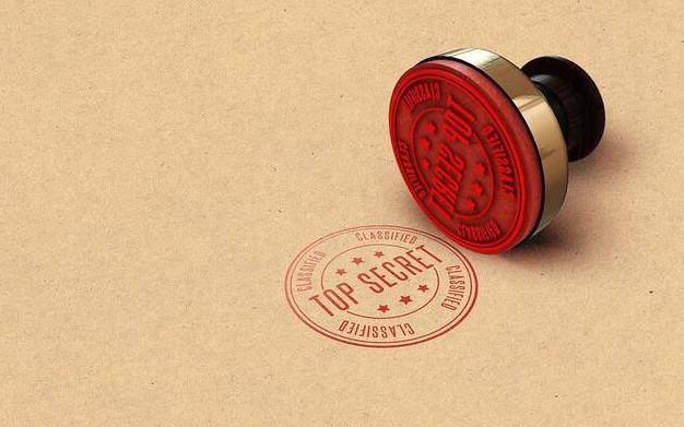 Бивш US генерал забравил секретни карти на военната помощ за Украйна във влак