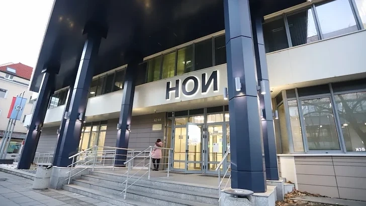 НОИ вдига пенсиите на над 350 000 българи