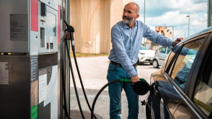 Цените на бензина и дизела пълзят нагоре