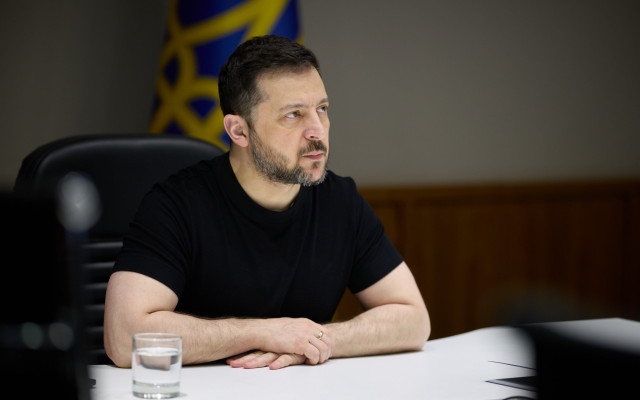 Зеленски иска: Гаранциите за сигурност да включват и ядрено оръжие