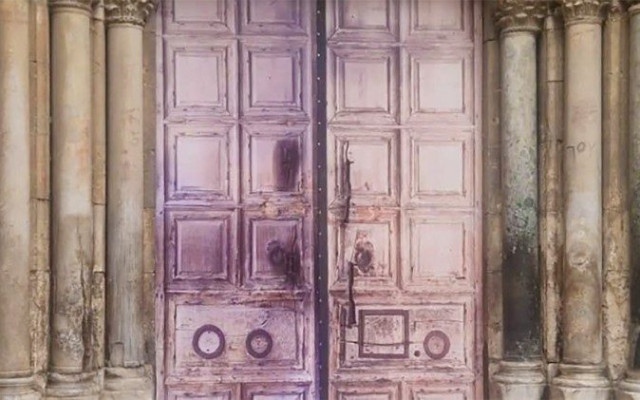 За първи път от векове: Израелската полиция спря службата на латинския патриарх на Йерусалим за Цветница