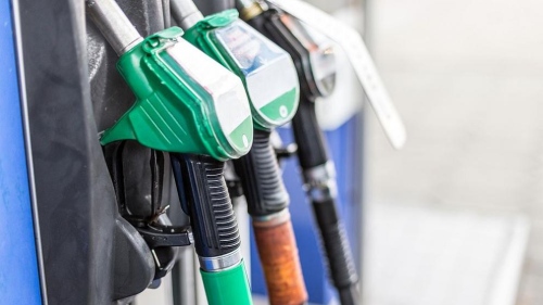 Недостиг на гориво в близо 10% от бензиностанциите във Франция