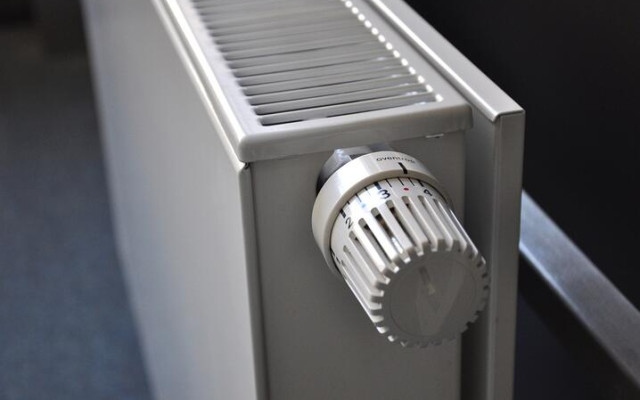 Рекордно искане за поскъпване на парното! Потребителите в шок!