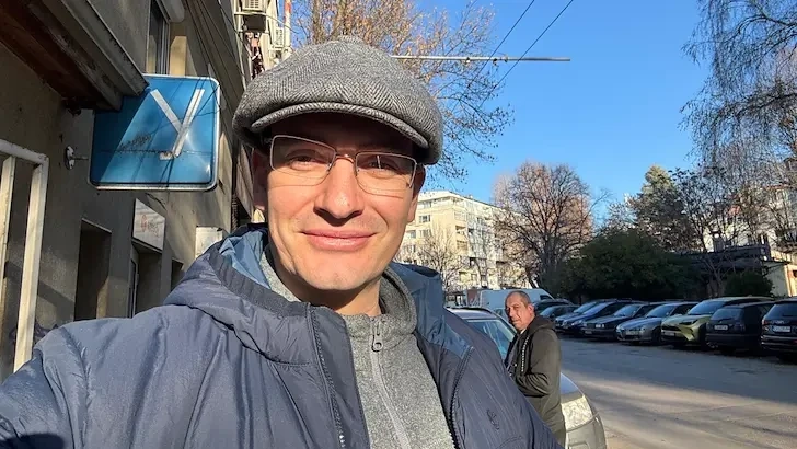 Запорираха сметките на разследващия журналист Димитър Стоянов