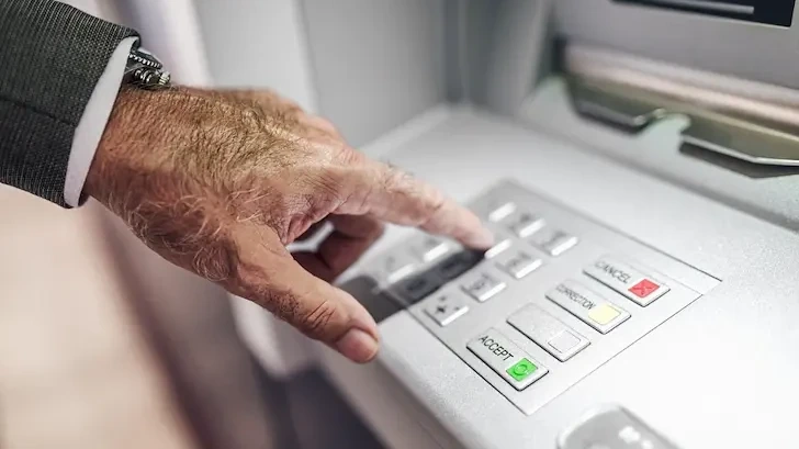 МТСП слага край на забавянето на пенсиите заради почивни дни