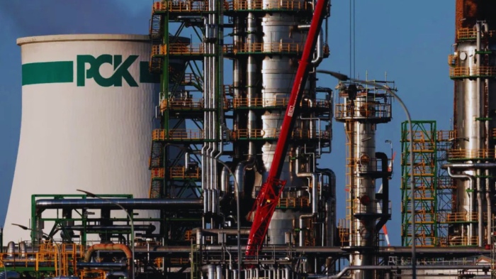 Русия спира транзита на казахстански петрол към Германия