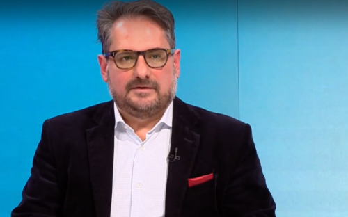 Даниел Смилов: Оставката на Сарафов е оферта от ГЕРБ и ДПС към Радев, възможно е мнозинство