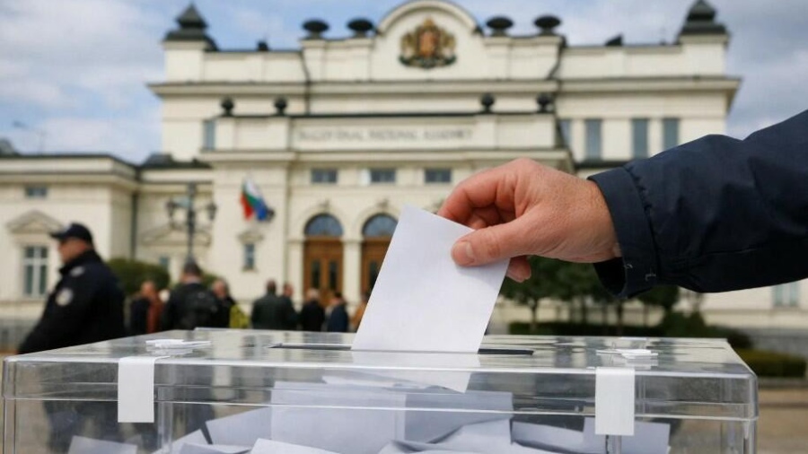 Промяна в нагласите: Машинният вот или хартиената бюлетина победи на 19 април?