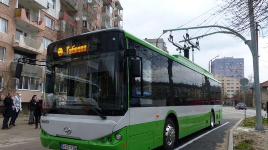 Габрово модернизира градския транспорт с електронно таксуване