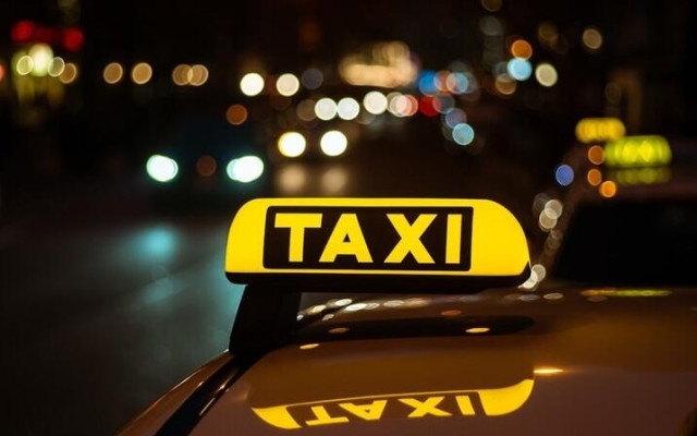 €80 за такси от летището в Сарафово, на Слънчака - тройно по-скъпи от Бургас