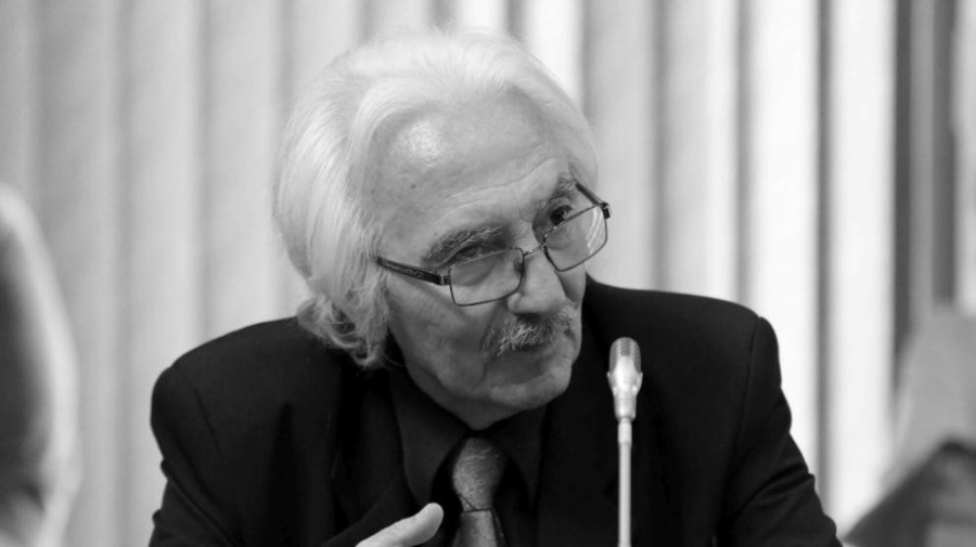 Почина журналистът Пеню Николов